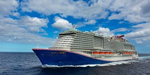 navire-carnival-jubilee-la-folie-des-voyages