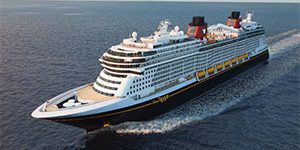 navire-disney-treasure-la-folie-des-voyages
